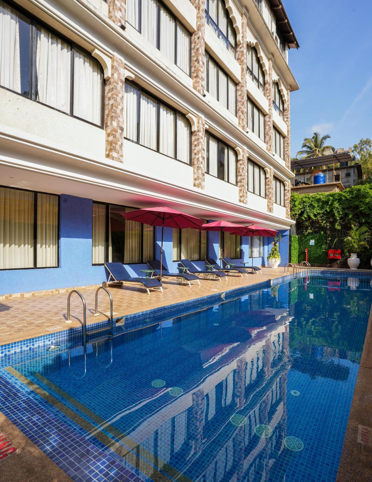 Rio Boutique Hotel Candolim Exterior photo