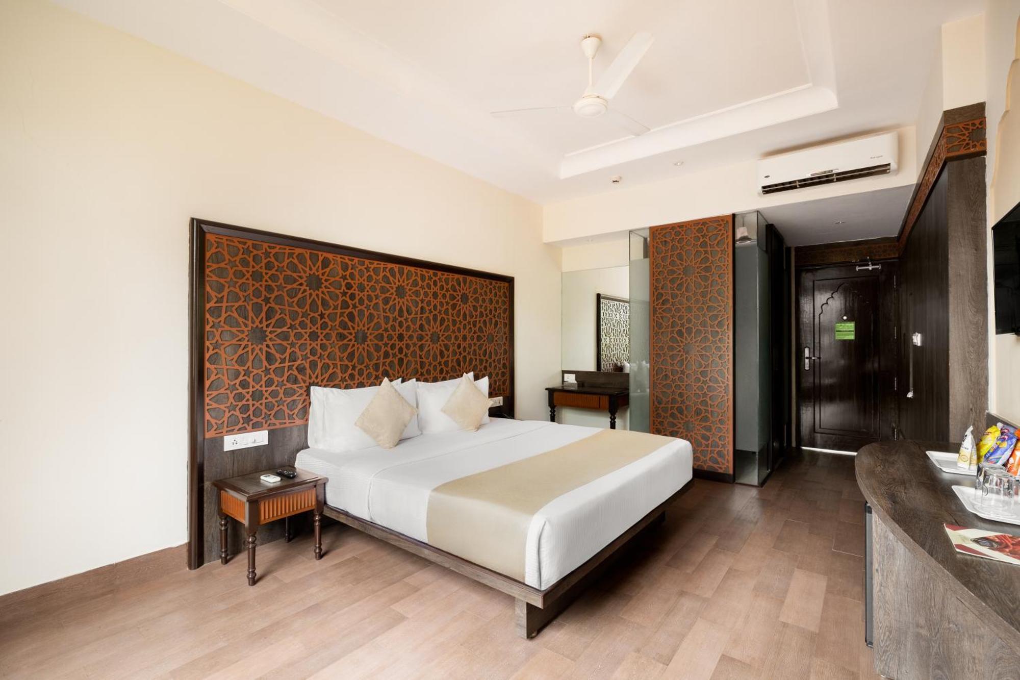 Rio Boutique Hotel Candolim Exterior photo